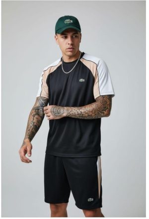 Conjunto Esportivo Masculino.